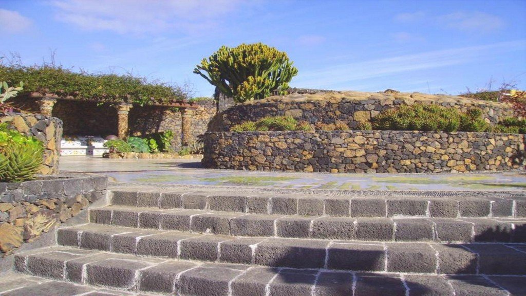 La Palma-Sehenswürdigkeiten-Plaza Glorieta-Mosaikkunst auf La Palma. 3 La-Palma-Wandern-Sehenswürdigkeiten-Plaza-Glorieta
