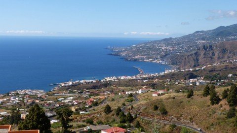 La Palma Ausblick auf die Hauptstadt Sata Cruz de La Palma