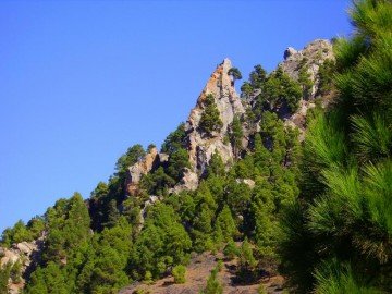 La-Palma-Wanderweg-PR-LP-15-Felsen-am-Vulkan-Tajuya