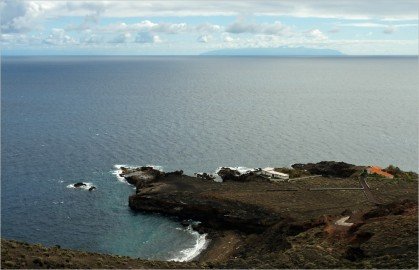 La Palma Wandern-Playa de Pozo-La Gomera im Hintergrund
