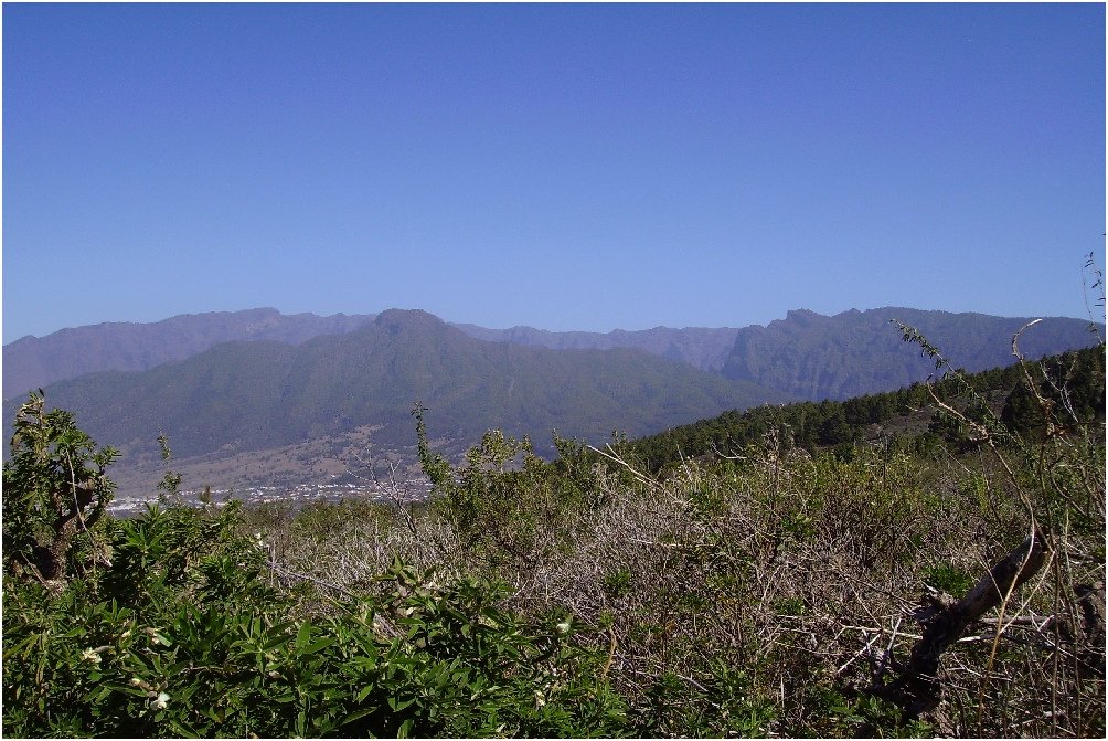 La-Palma-Wanderungen-Ausblick-Wanderung-Weinberge-Tacande