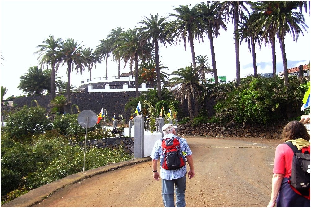 GR 130 Wanderweg; La Palma 4 GR 130 Wanderweg; La Palma, hier beim Weiler Santa Lucía in der Gemeinde Puntallana